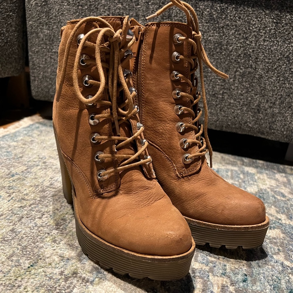 *SOLD* Aldo Rich Cognac Leather Tie Up Bootie